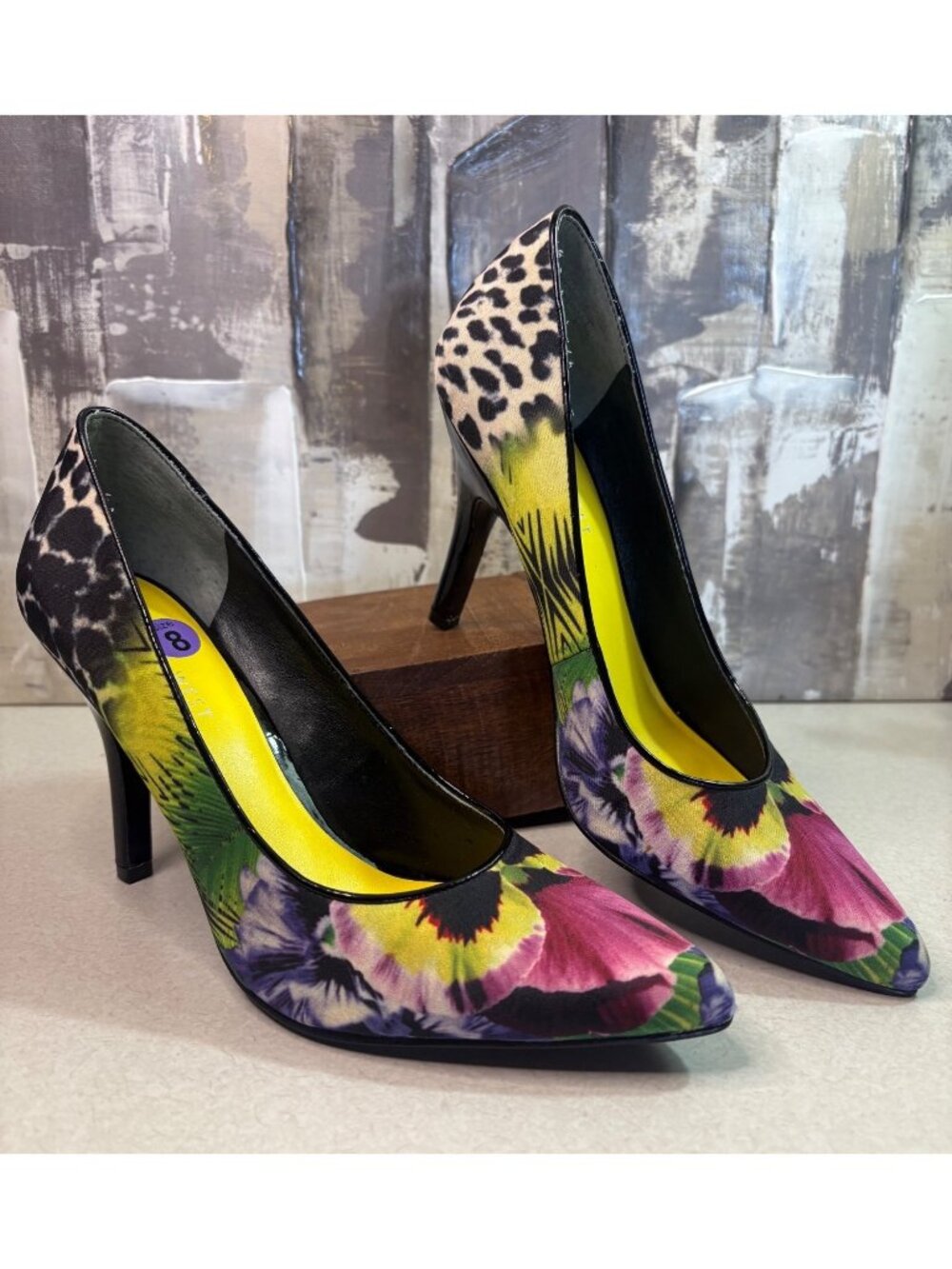 Nine West Women's Floral and Leopard Print Pumps Pansy Cheetah Pointed Toe 8M
